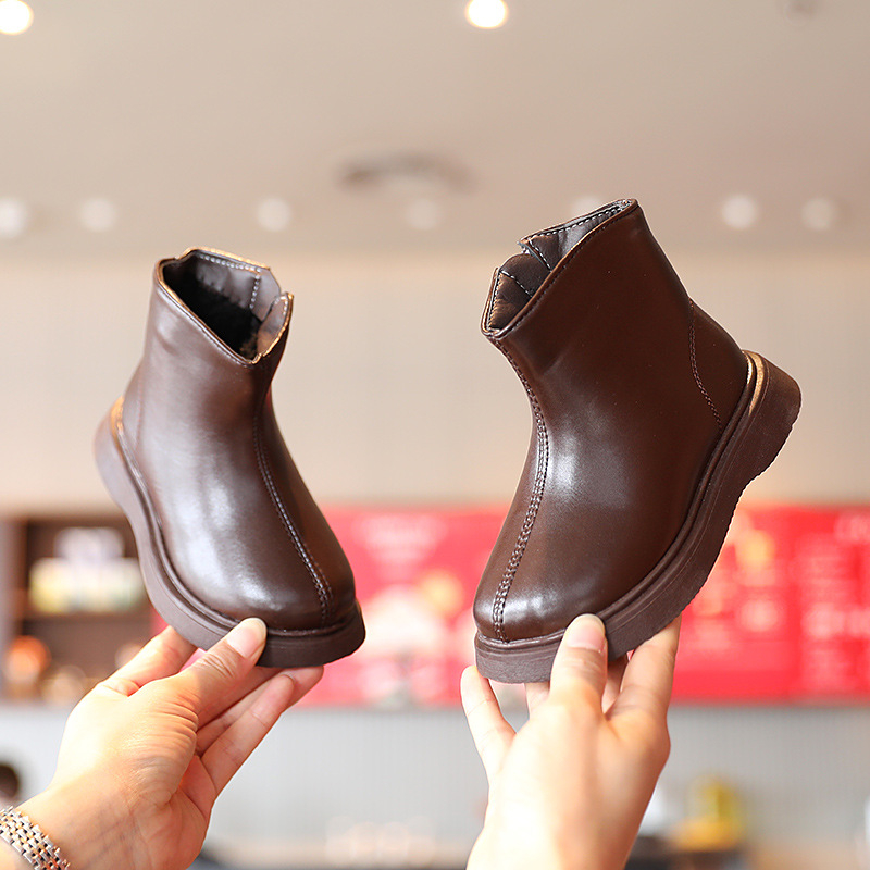 Uniszex gyerek téli csizma PU felsőrésszel, gumírozott talppal, oldalsó cipzár, szintetikus gyapjú talpbetét, csúszásmentes