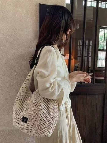 Gemashi Geantă din țesătură — formă orizontal pătrată, închidere magnetică, căptușeală din poliester, utilizare zilnică, Vara 2025