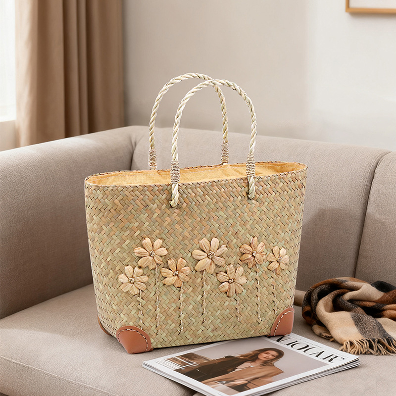 Szalma strand táska utazáshoz, függőleges négyzet alakú forma, cipzáras zseb és dokumentum zseb, nylon bélés