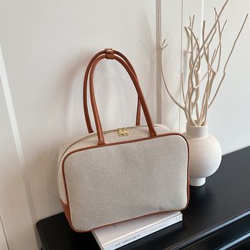 Női szövött tote táska – Szabadidős utazási stílus, Anyag: szalma, Horizontális négyzet alakú, Cipzáras nyitás, Laminált belső zseb cipzárral