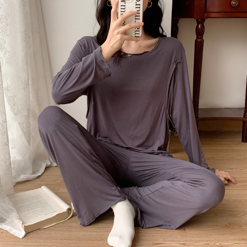 Set de pijamale lactație din Modal | top cu mânecă lungă, acces pentru alăptare, pantaloni, material simplu