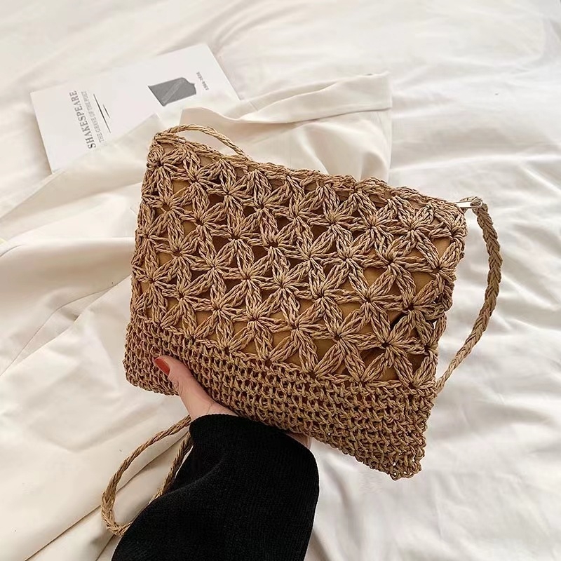 Crossbody torba od papira pletene, mala kvadratna forma, urban stil jednostavnosti, podstava od poliestera, otvoreni džep