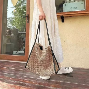 Slamnata pleteni torba – gradski jednostavan stil, materijal: papir, horizontalan kvadratni oblik, magnetska kopča, džep za telefon