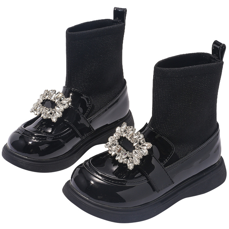 Dječje martinske čizme, niski kroj, gornji dio od mikrovlaknaste kože, gumena potplata, PU ulošak, pogodné za zimu, jesen i proljeće