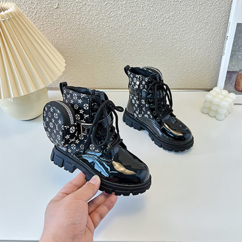 Lányoknak készült bakancs – Mikroszálas felsőrész, gumi talp, oldalsó cipzár, koreai stílus, PU talpbetét