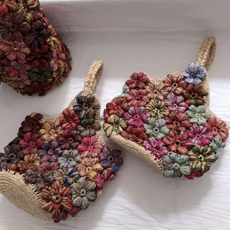 Raffia szalma bucket táska – Raffia anyag, bucket stílus, nyitott tetejű, dupla pánt