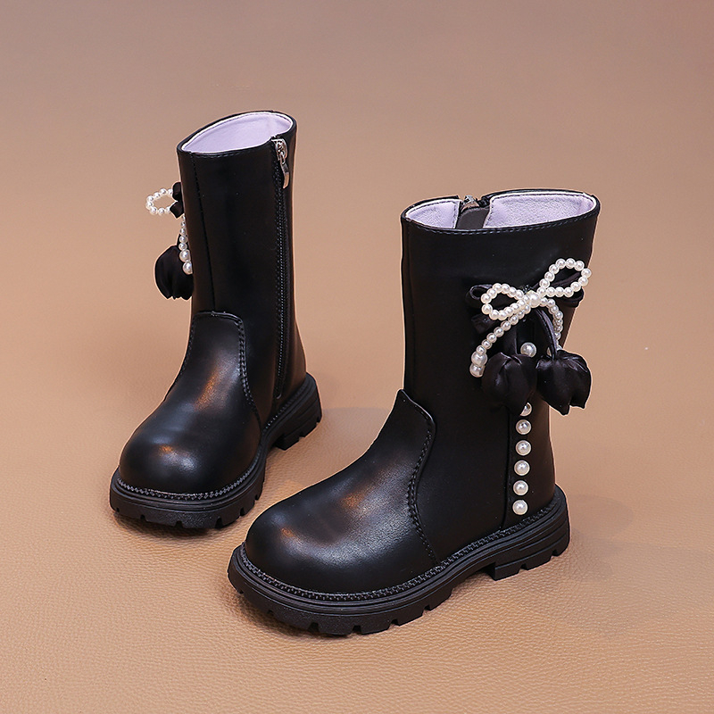 Lányoknak szóló Martin csizma divatos formában: felső rész szintetikus bőr, PU talp, oldalsó cipzár, alacsony szár, csúszásmentes és lélegző; 4–16 évesek számára; tavasz–ősz–tél