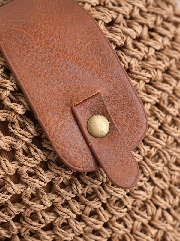 Crossbody torba, slamena pletena, horizontalni pravokutni silueta, zatvarač, unutarnji džep s pretincem sa zatvaračem
