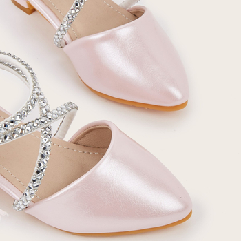 Dječje sandale s otvorenim uzorkom – princes stil, oštar vrh, gornji dio od mikrovlakana kože, Velcro zatvarač, debeli potplat