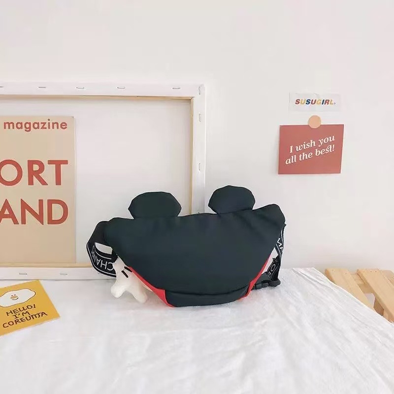Dječja torbica za prsa s Disney Mickey Mouse dizajnom, najlonsko tijelo, zatvaranje zatvaračem, mekani osjećaj, 3D vanjski džep, podstava od platna