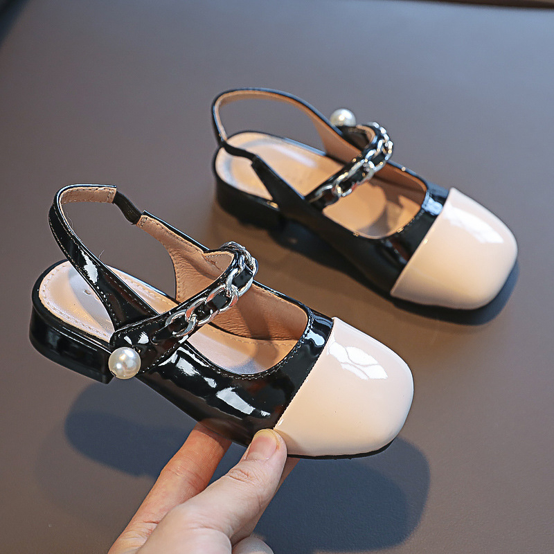 Dječje Birkenstock-stil sandale: gornji dio od mikrovlaknenog sintetičkog materijala, gumena potplata, Velcro zatvarač, za dob 4–16 godina