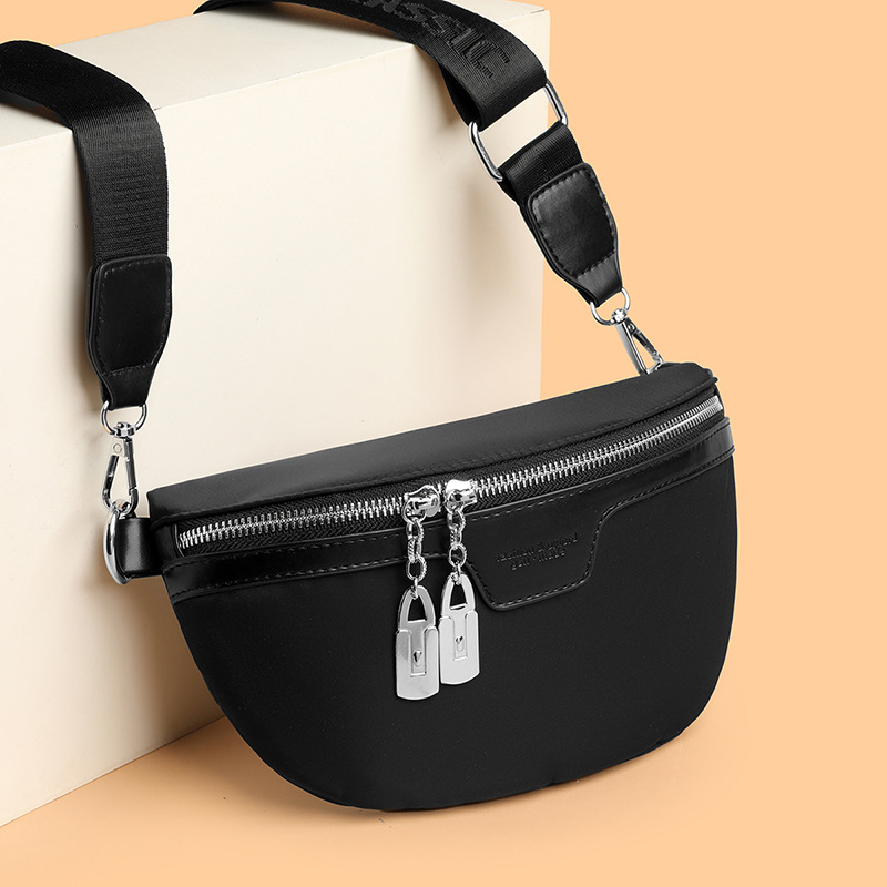 Crossbody torbica u gradskom stilu, srcolikog oblika, Oxford platno, zatvaranje zipom, skriveni džep sa zipom