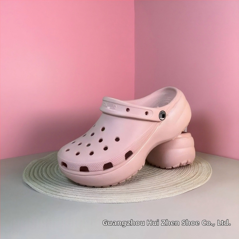 Női Cloud papucs EVA talppal, vastag talp 3 cm+, felső EVA, belső magasságnövelés 4–5 cm, légáteresztő és csúszásmentes