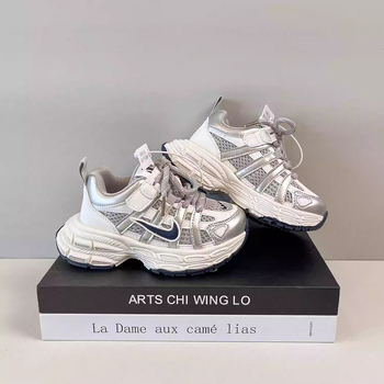 Dječje tenisice Dad Shoes – mrežasti gornji dio, gumeni potplat, Velcro kopča, izdanje Jesen 2025
