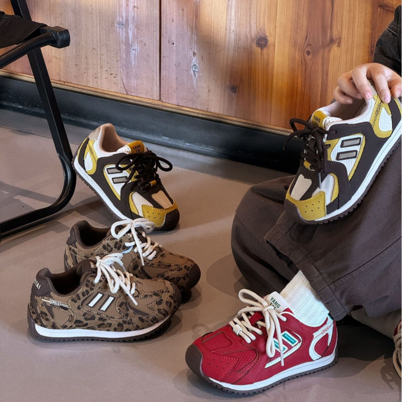 Agan tenisice za djecu – unisex, Velcro zatvarač, gornji dio od prave kože, gumena potplata, protuklizno