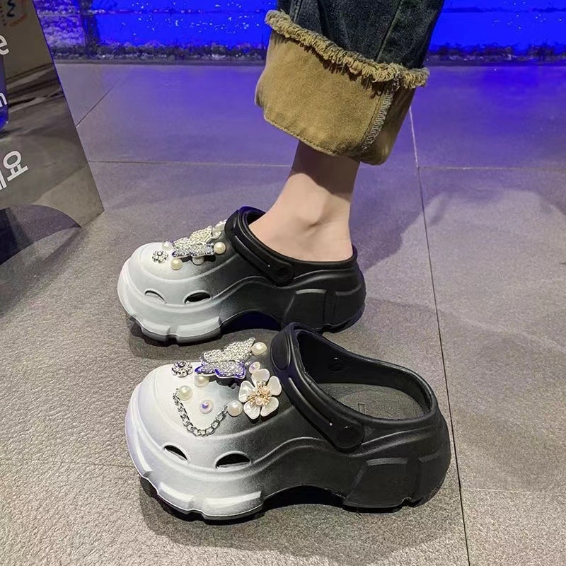 Női Crocs-stílusú szandál EVA felsőrésszel és EVA talppal, 7 cm-es platformával, könnyű és csúszásmentes