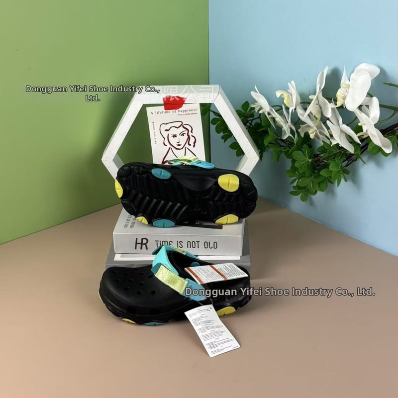 Uniszex EVA szandálok, EVA felső és EVA talp, lélegző, Baotou stílus, 2025 nyár