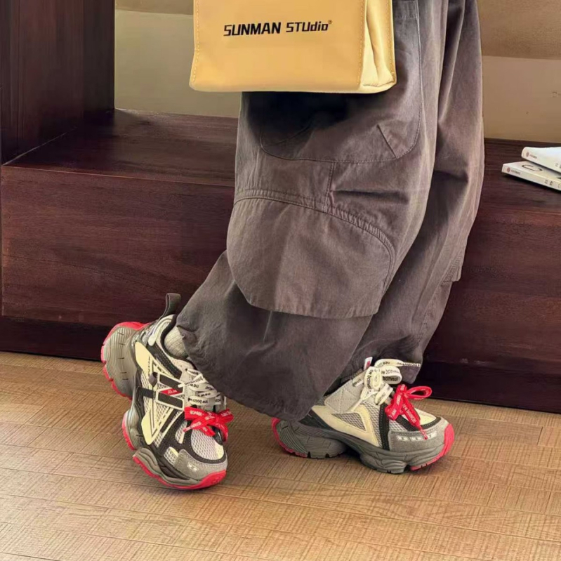 Dječje tenisice Dad Shoes — mrežasti gornji dio, lagane, zatvaranje na Velcro, unisex, proljeće–jesen