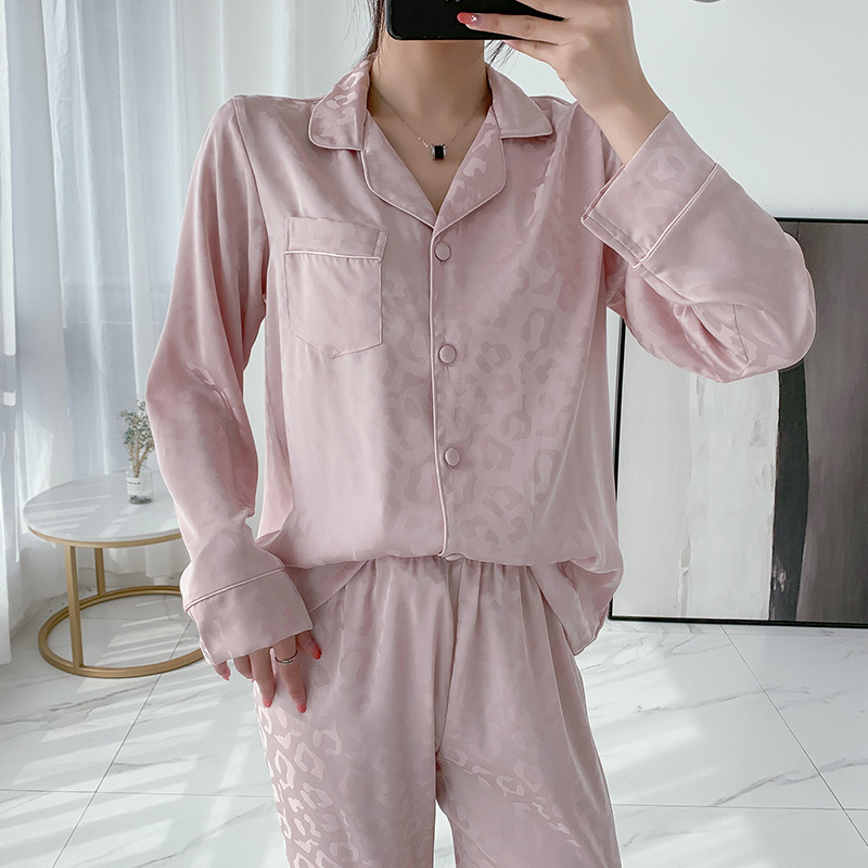 Set de pijama din două părți, cardigan din ice silk, jacquard leopard tridimensional, mâneci lungi și pantaloni