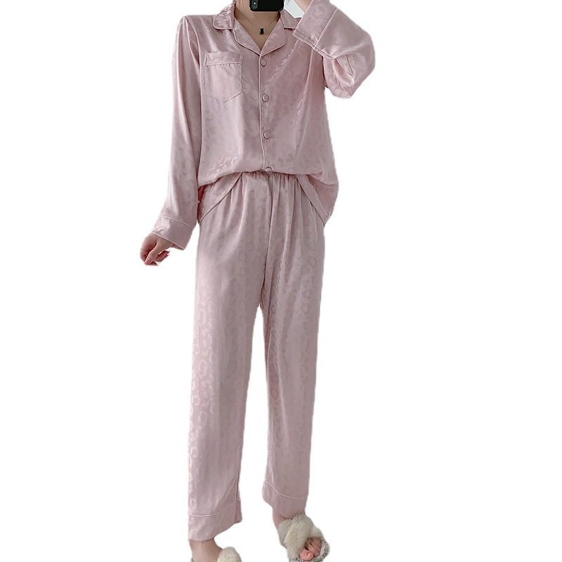 Set de pijama din două părți, cardigan din ice silk, jacquard leopard tridimensional, mâneci lungi și pantaloni