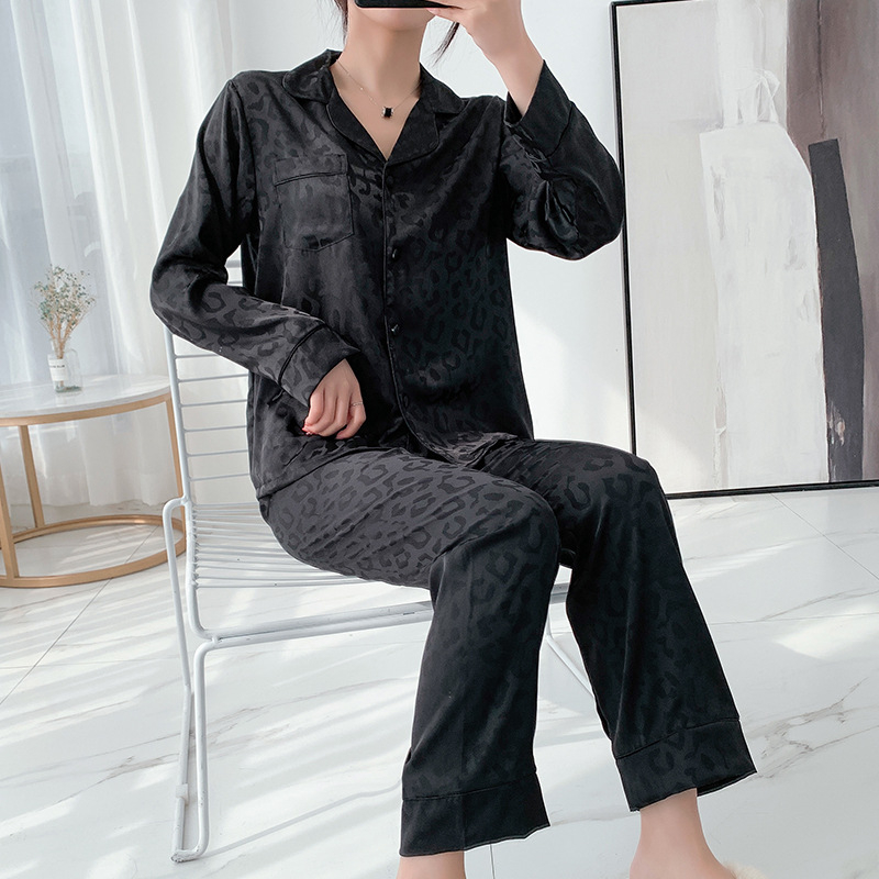 Set de pijama din două părți, cardigan din ice silk, jacquard leopard tridimensional, mâneci lungi și pantaloni