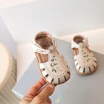 Sandale prințesă pentru fetițe, model floral, partea superioară din piele Ultrafilm, închidere Velcro, talpă din cauciuc