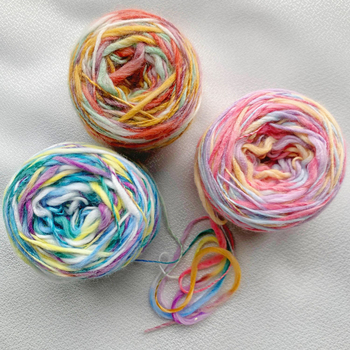 Chuancai Fir Belly Yarn din lână – lână torsionată, formă bobină/rolă, destinație: tricotat manual, origine Guangdong