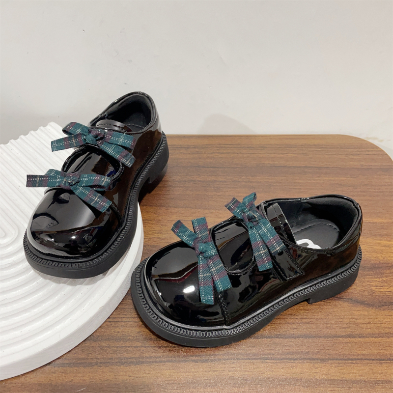 Mocasini pentru fete cu fundă în carouri, piele nubuk pe partea superioară, închidere Velcro, talpă din cauciuc