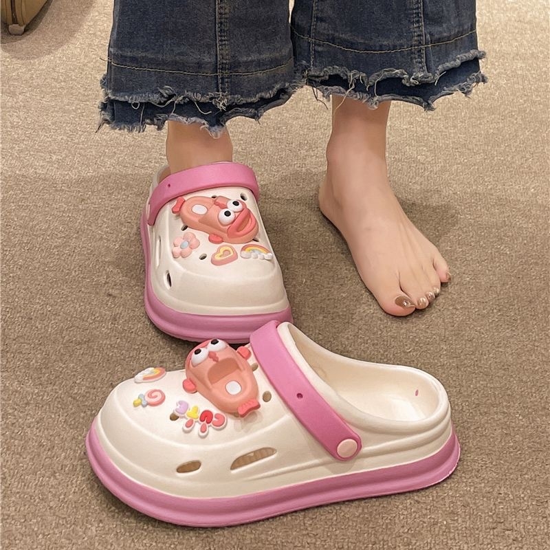 Női Crocs-stílusú papucs Cartoon dizájnnal, Baotou stílus a mindennapi pihenéshez, PVC felsőrész és talp, 3–5 cm talpmagasság, nyár 2025 megjelenés