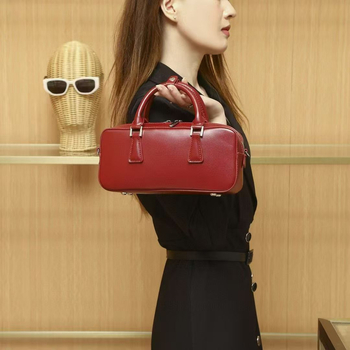 Qixuan PU váll-crossbody táska – nagy kapacitású, vízszintes négyszög alakú, cipzáras nyitás, belső cipzáras zseb, anyaga PU