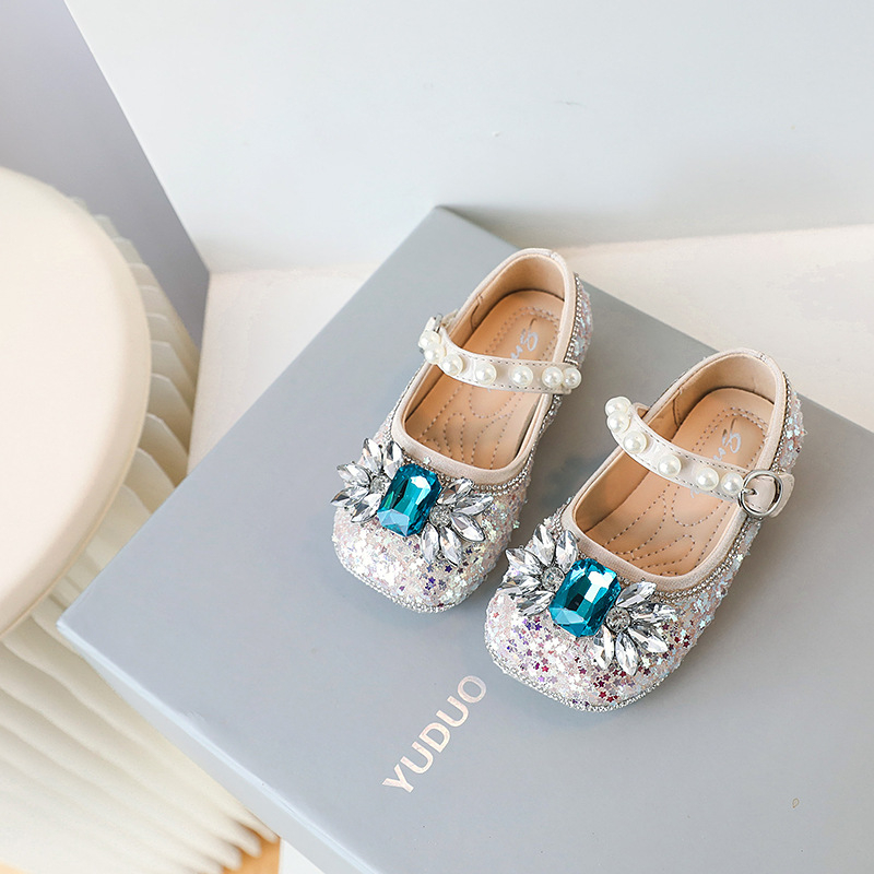 Sandale de vară pentru fetițe, stil prințesă — accente cristaline, partea superioară din microfibră, închidere Velcro, talpă moale