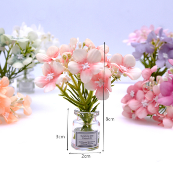 Plantă miniaturală pentru casă de păpuși într-o vază din sticlă, lucrată manual, ornament model BJD