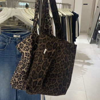Torba Tote – velur, leopard uzorak, unisex stil, Zima 2025, za svakodnevnu upotrebu