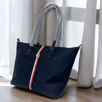 N nylon ženska tote torba preko ramena sa zatvaračem, bez podstavka, laminirana unutarnja pretinac, trodimenzionalni vanjski dizajn, horizontalni kvadratni oblik, pogodna za rekreacijska putovanja