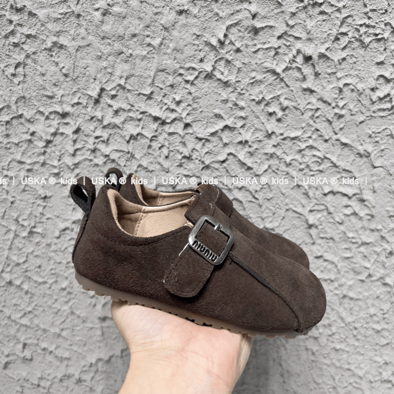Dječje kožne tenisice s Velcro kopčanjem, retro stil, niski gornji dio, gumena potplata