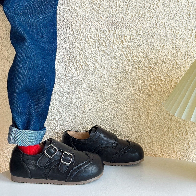 Dječje cipele s Velcro kopčom, niska gornja linija, brogue izrezbaren dizajn, EVA uložak, gumeni potplat