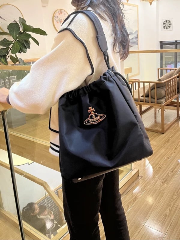 Νάιλον τσαντάκι bucket με κορδόνι, θήκη για κινητό και λαμιναρισμένη θήκη με φερμουάρ