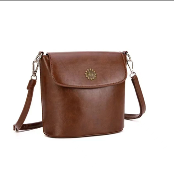 Τσάντα bucket από PU, καπάκι για κλείσιμο, σχήμα κουβά, εσωτερική θήκη με φερμουάρ τύπου sandwich, με εσωτερικό διαχωριστικό