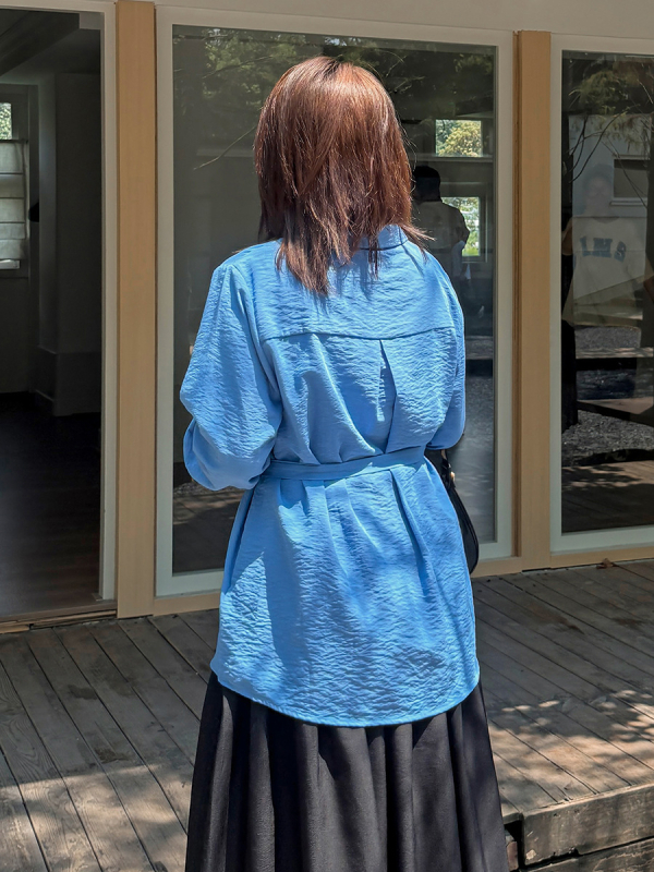 Női francia stílusú vintage ing-kardigán övvel a deréknál, pamut-bársony érzetű, négyirányú elasztikussággal, inggallér, hosszú ujjú, ősz 2025