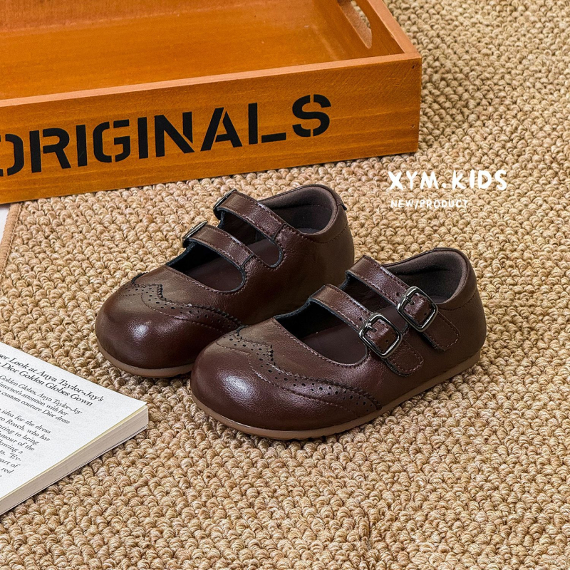 Dječje kožne cipele — retro gravirani cvjetovi, britanski stil za djevojčice, niski izrez princeze izgled; gumena potplat; protuklizna; kopčanje na Velcro; unutrašnjost koža; stil: umjetničko retro