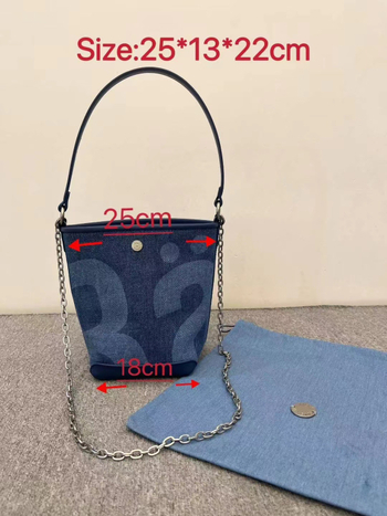 Denim bucket torba, oblik bucket, podstava od platna, ljeto 2025