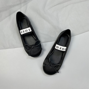 Dječje satenske baletanke s gornjim dijelom od svile, mekana potplata, protuklizne, korejski stil