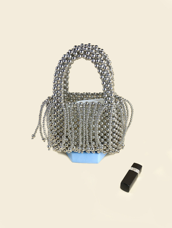 Bucket torba s resicama, ručno pletena perla od akrila, kvadratnog oblika, gradski stil