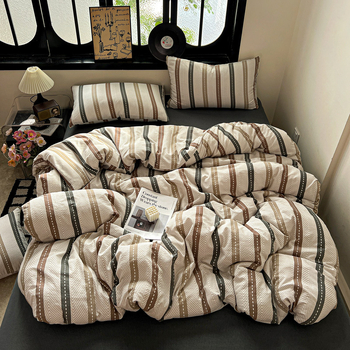 Комплект спално бельо от три части, японски стил, с райета, измит полиестер, реактивно багрен