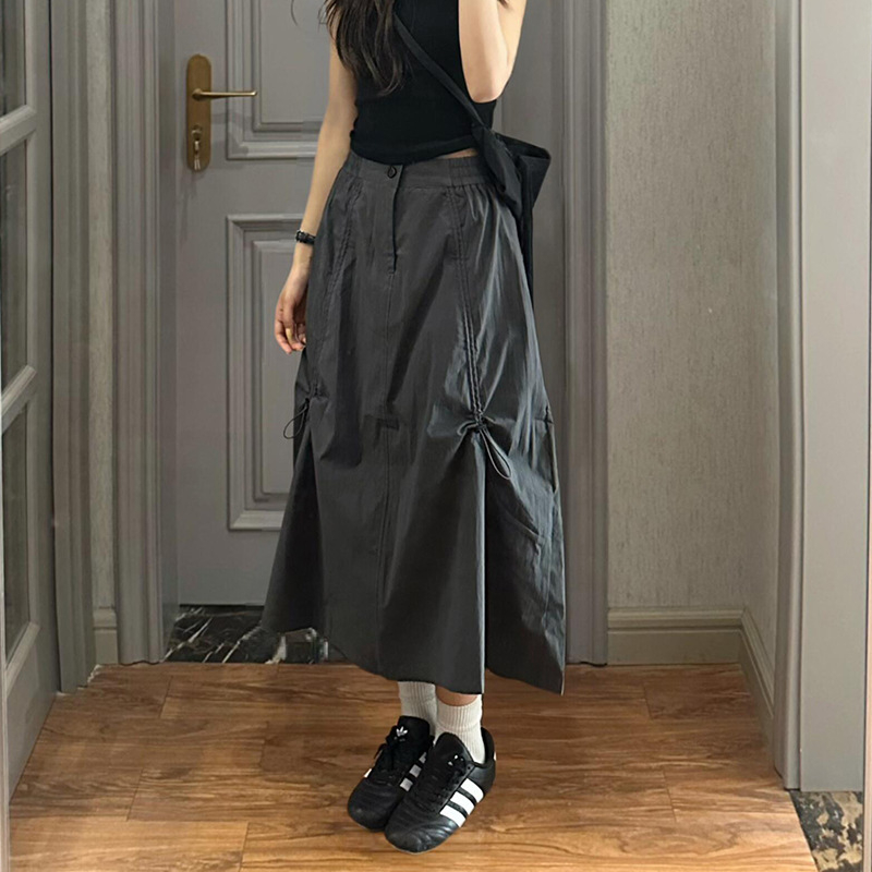 A-linijska suknja, s vezicom, srednja duljina, 30–50% spandex, mikroelastična