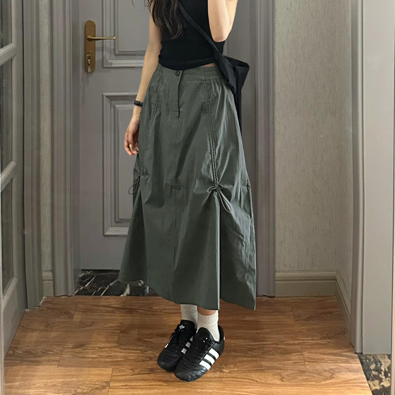 A-linijska suknja, s vezicom, srednja duljina, 30–50% spandex, mikroelastična