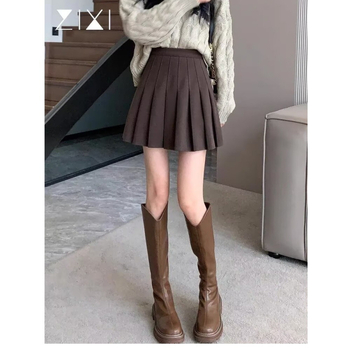 Fustă plisată din lână, evazată, mărime plus, talie înaltă, stil elegant; amestec lână-poliester 30–50%, elasticitate, potrivită pentru corpul în formă de pară