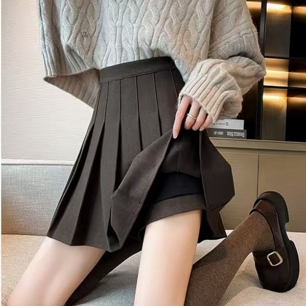 Fustă plisată din lână, evazată, mărime plus, talie înaltă, stil elegant; amestec lână-poliester 30–50%, elasticitate, potrivită pentru corpul în formă de pară