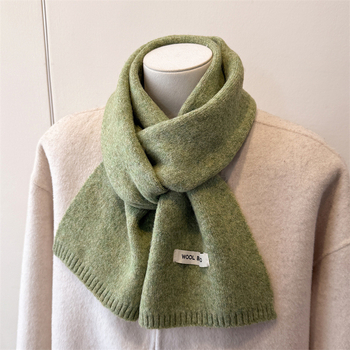 Zimski pleteni šal/unisex, warp knitting, 100% poliester, održava toplinu i štiti od prašine, stil: srednje dug, svestran, elegantan, jednostavan