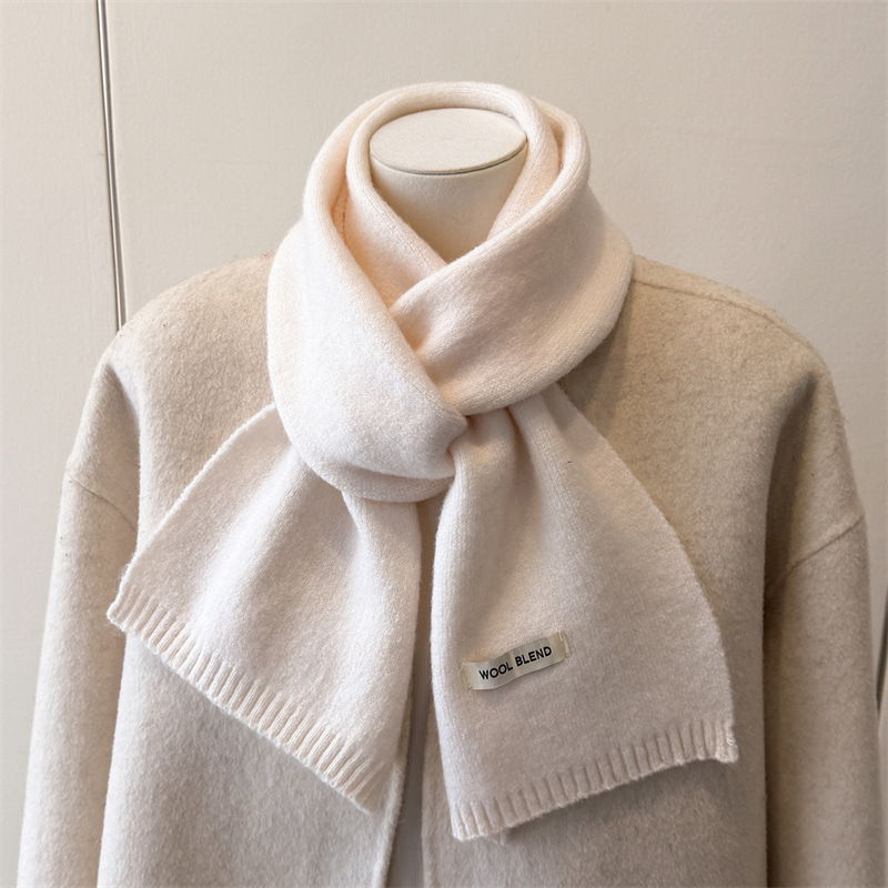 Zimski pleteni šal/unisex, warp knitting, 100% poliester, održava toplinu i štiti od prašine, stil: srednje dug, svestran, elegantan, jednostavan
